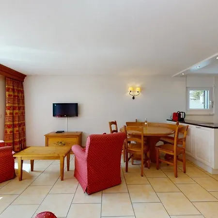Apartment Gonenstein In Leukerbad, Entire Apartment/studio With Balcony